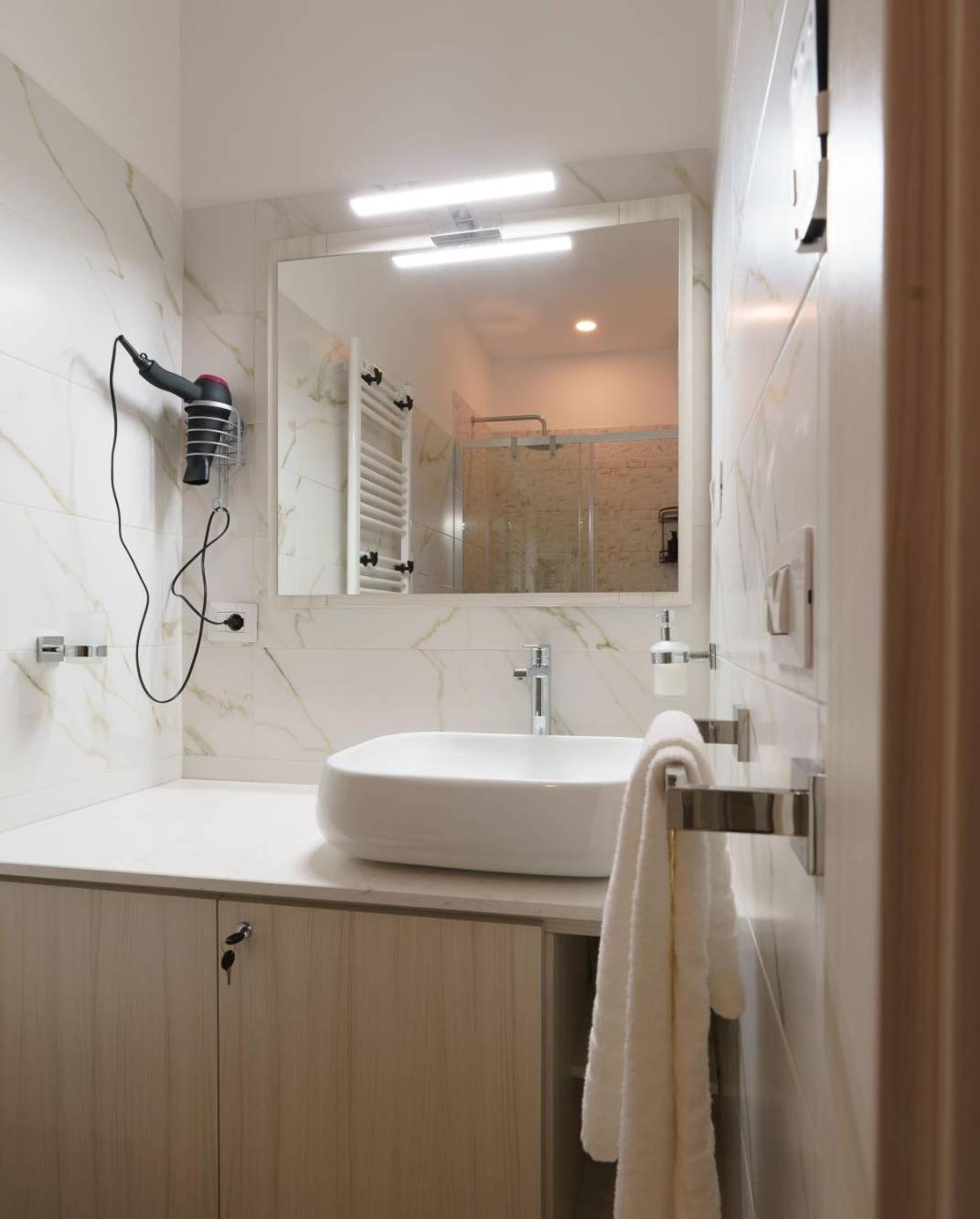 Chalet N5 Guest House 卡坦扎罗 外观 照片