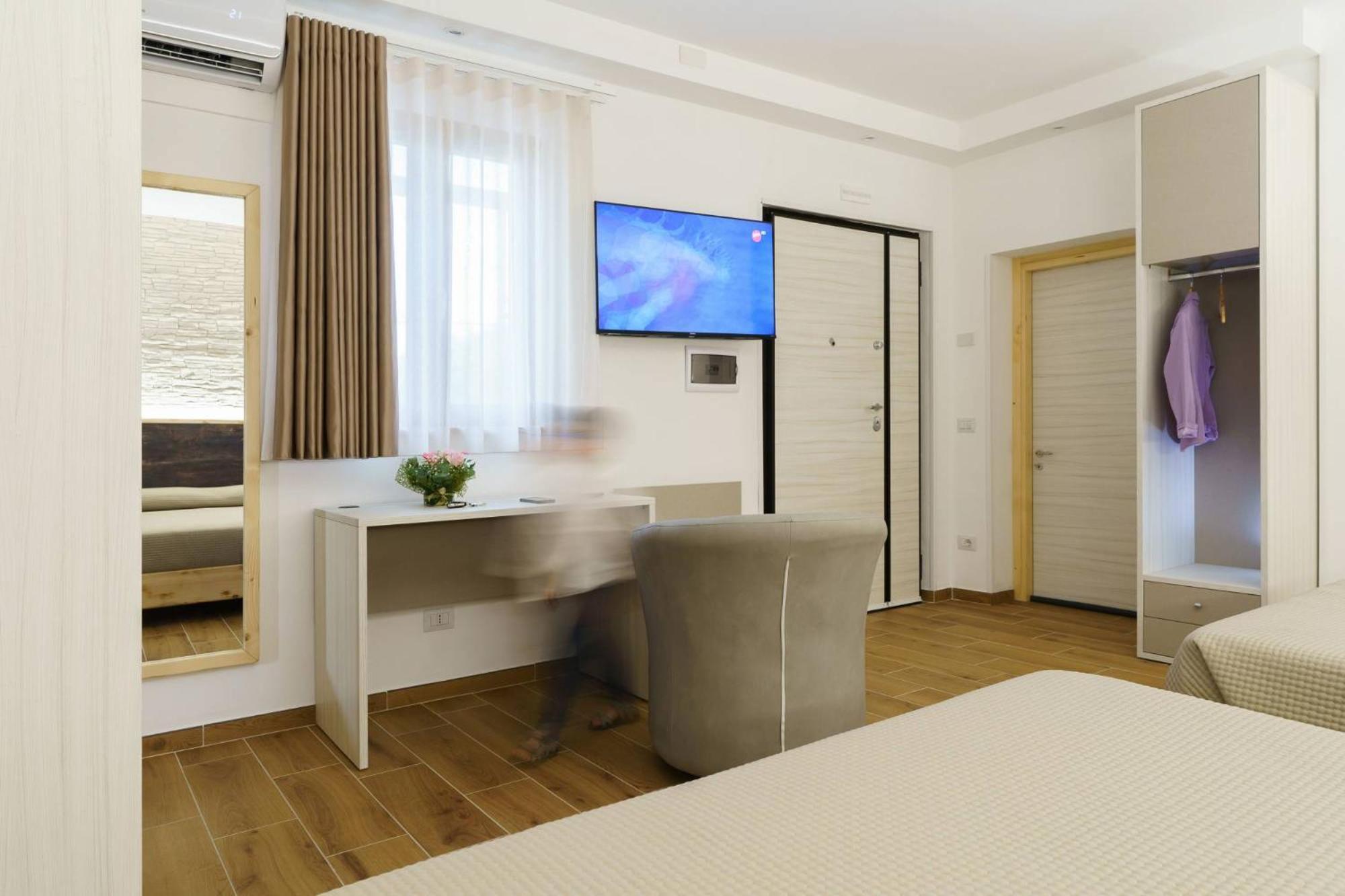 Chalet N5 Guest House 卡坦扎罗 外观 照片