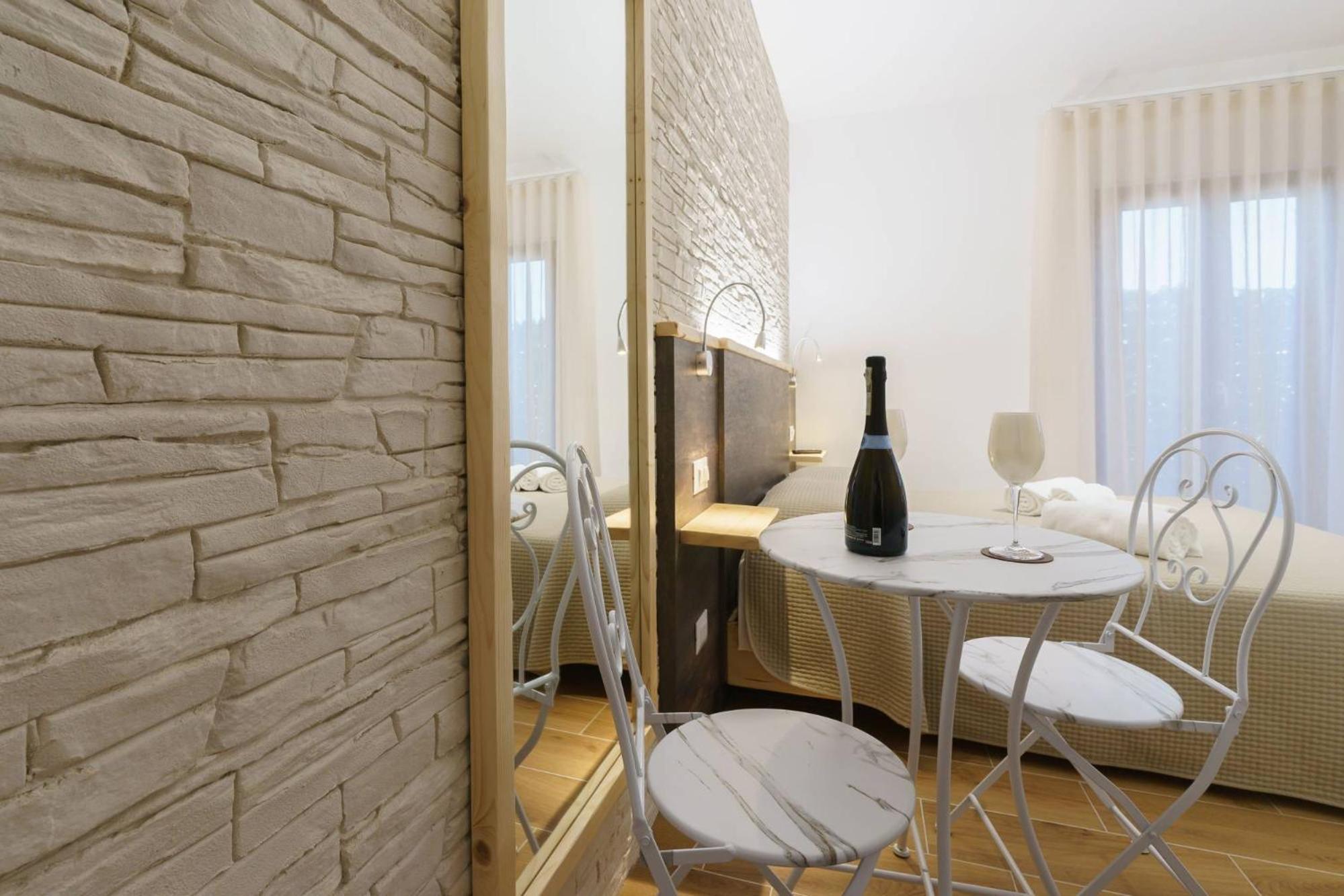 Chalet N5 Guest House 卡坦扎罗 外观 照片