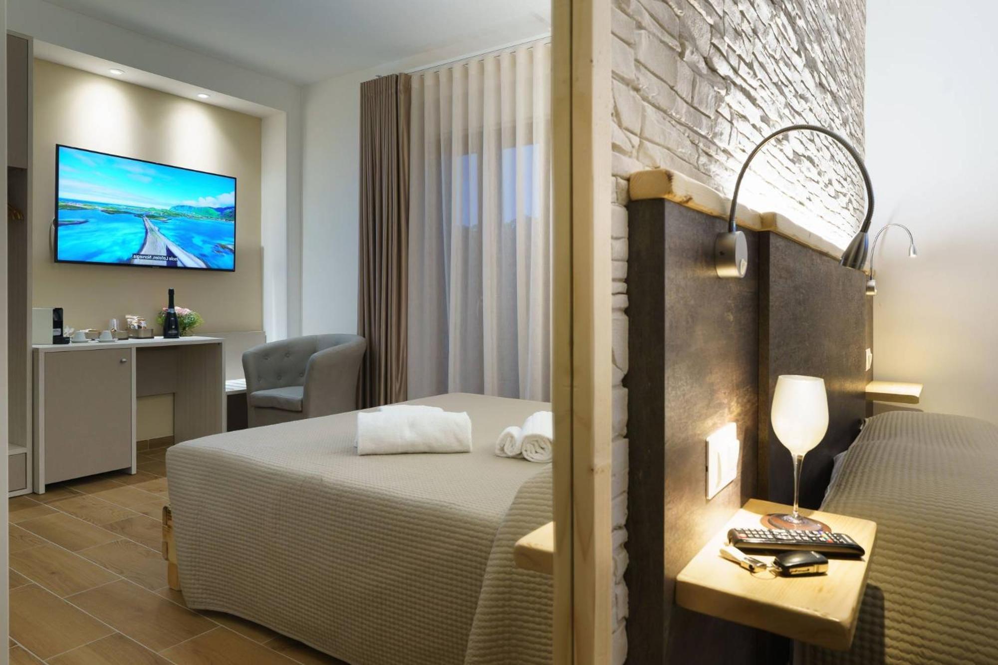 Chalet N5 Guest House 卡坦扎罗 外观 照片